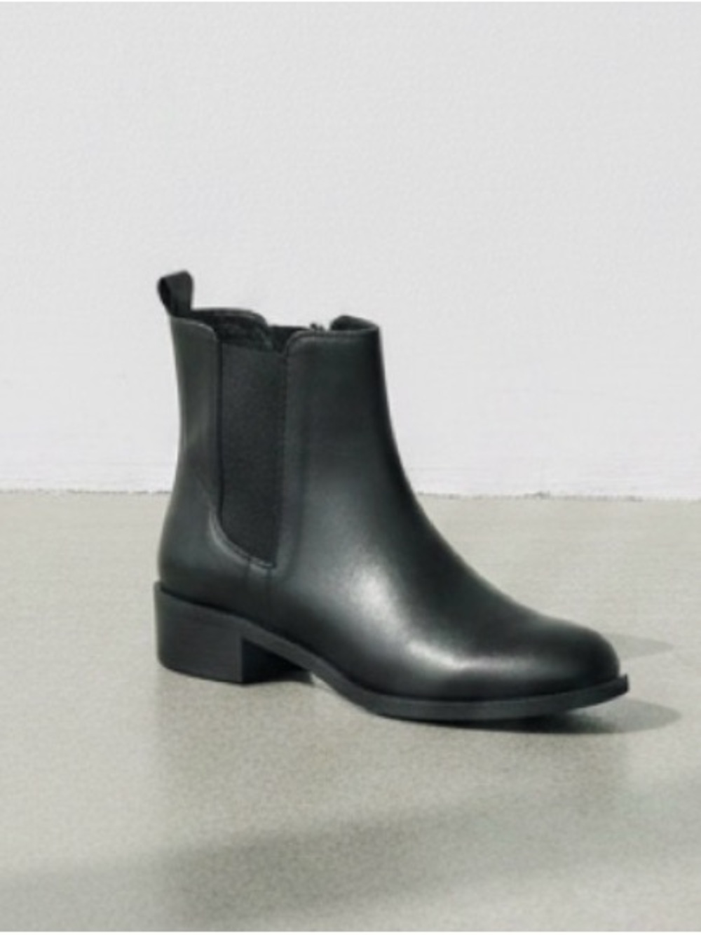 New: size 8 Classic Black Chelsea Ankle Boots - Women
